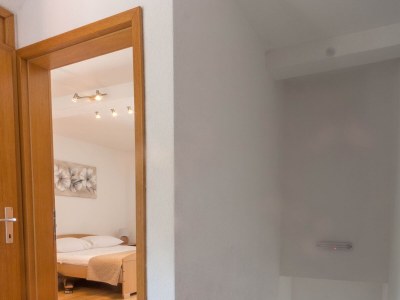 Holiday room with air-conditioning Trogir S-22597-a - Outdoor photo 5