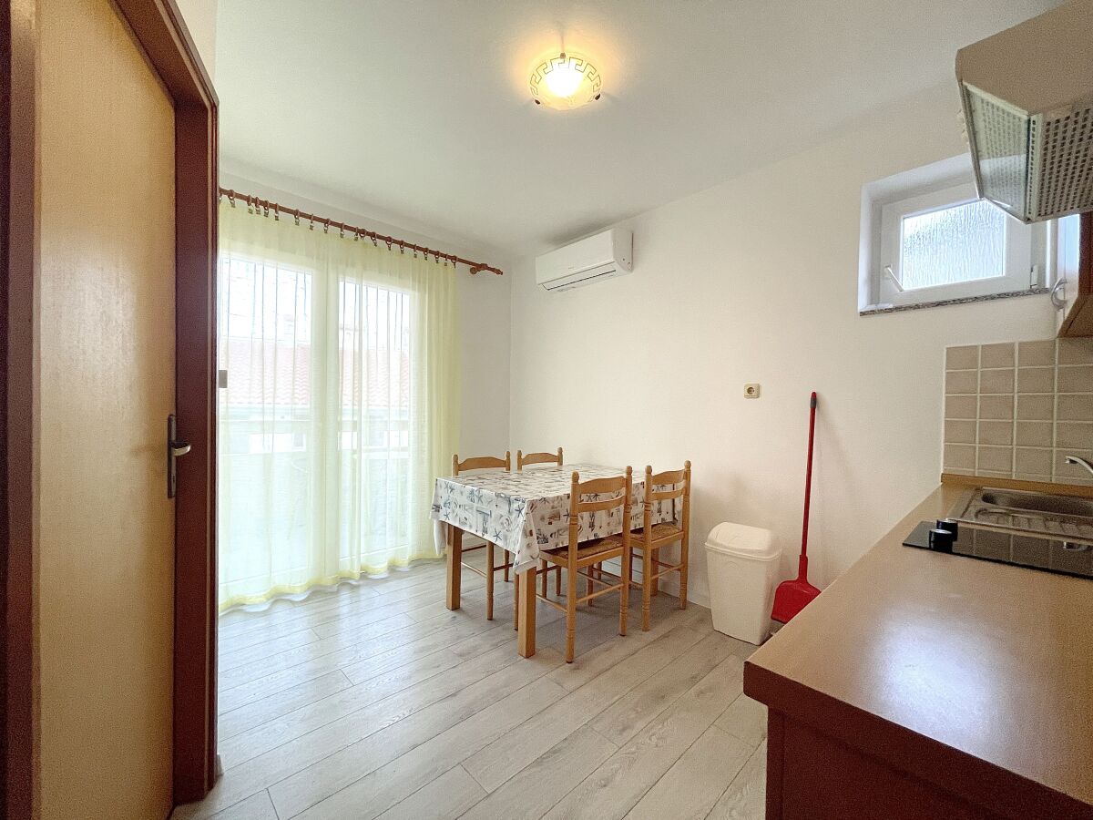 Apartment One bedroom apartment with balcony Baška, Krk A-22687-d - Outdoor photo 4