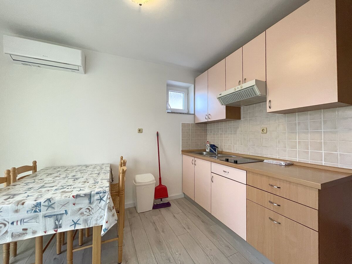 Apartment One bedroom apartment with balcony Baška, Krk A-22687-d - Outdoor photo 5