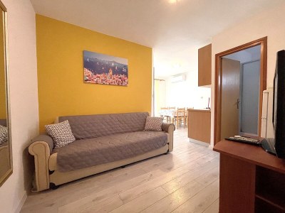 Apartment One bedroom apartment with balcony Baška, Krk A-22687-d - Outdoor photo 2