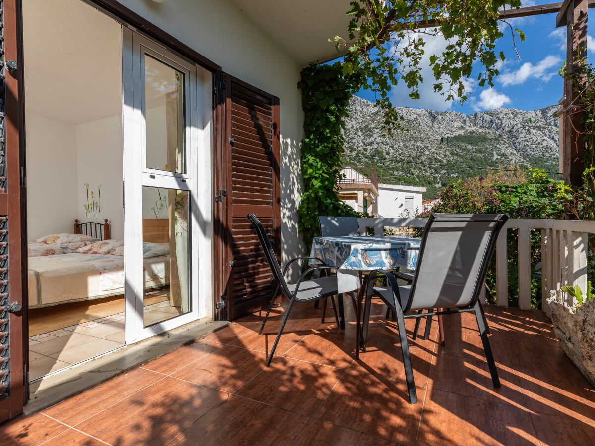 Apartment Studio flat with terrace Igrane, Makarska AS-22690-d