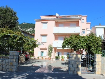 Apartment Three bedroom apartment with balcony Baška, Krk A-22725-d in Baška - Apartment