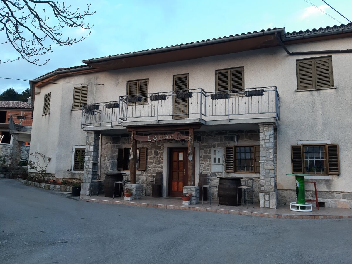 Holiday room (pet friendly) Jelovice, Central Istria - Središnja Istra S-22787-c