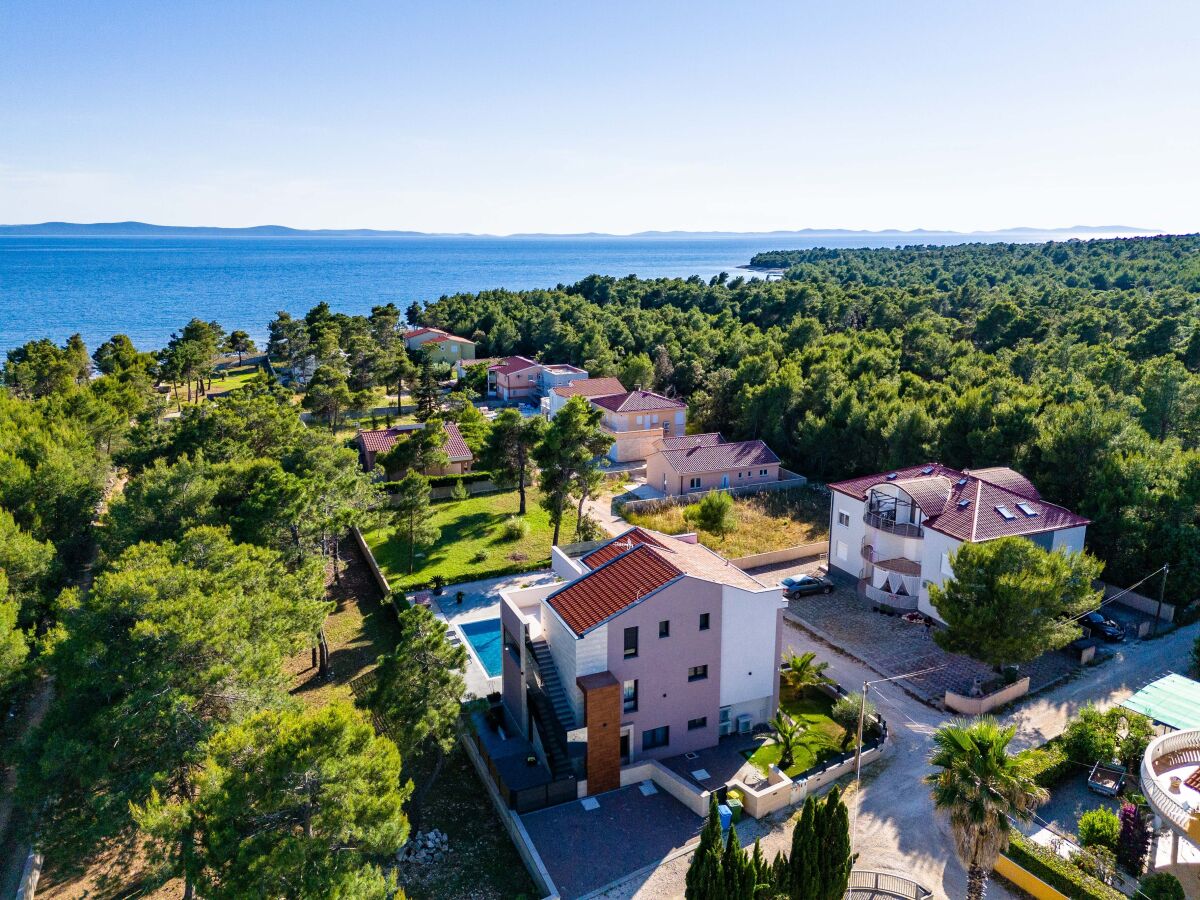 Apartment Two bedroom apartment with terrace Vir - Kozjak, Vir A-22971-c - Outdoor photo 3