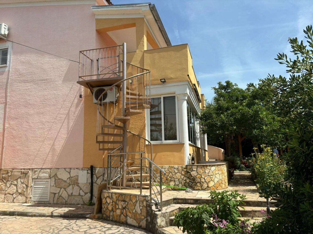 Apartment Two bedroom apartment with terrace and sea view Vrsi - Mulo, Zadar A-23428-a - Outdoor photo 3
