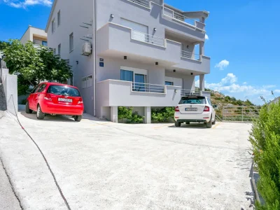 Apartment One bedroom apartment with balcony and sea view Seget Donji, Trogir A-23273-a - Outdoor photo 20