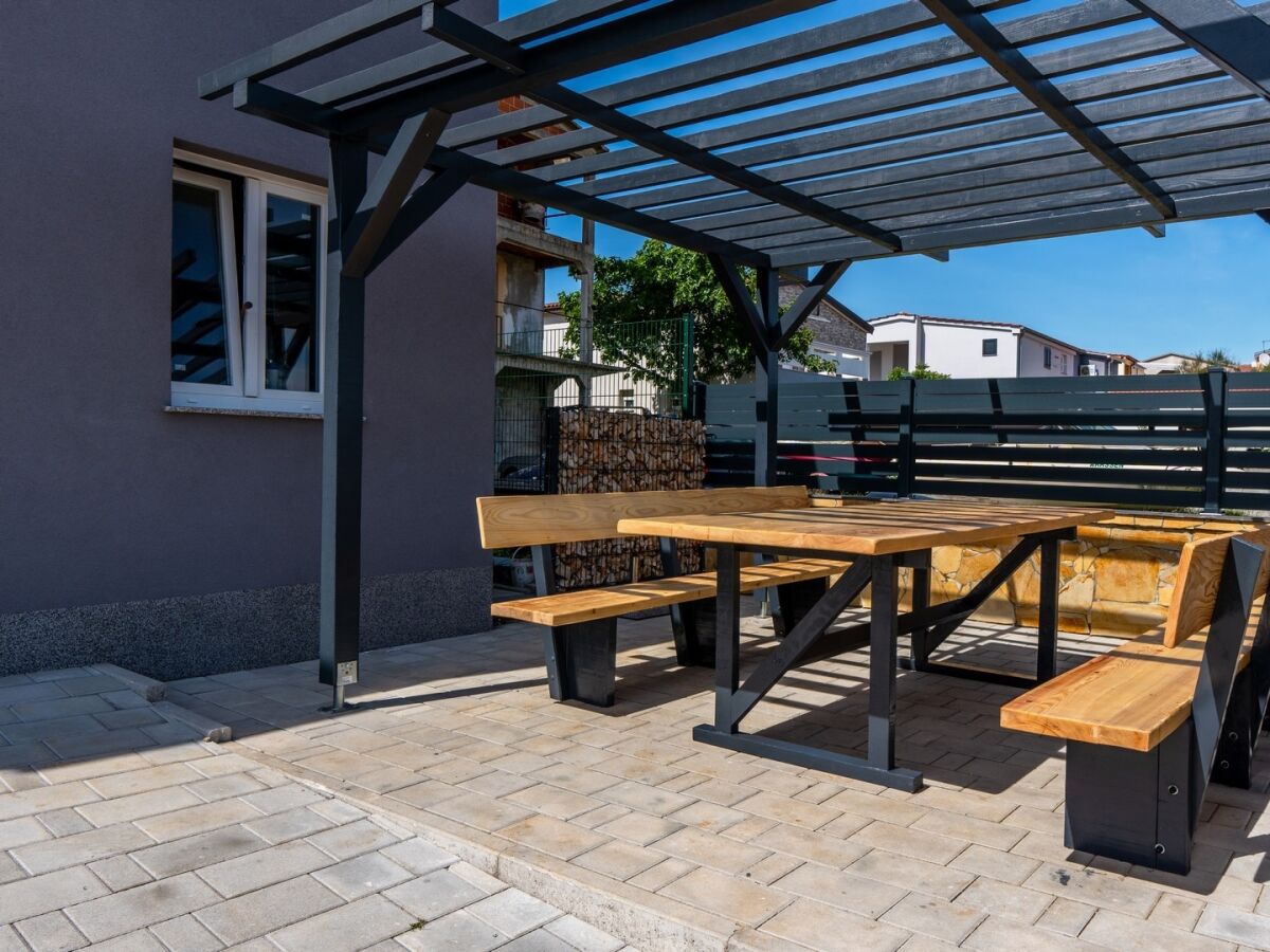 Apartment Three bedroom apartment with terrace Vir A-23252-b - Outdoor photo 4
