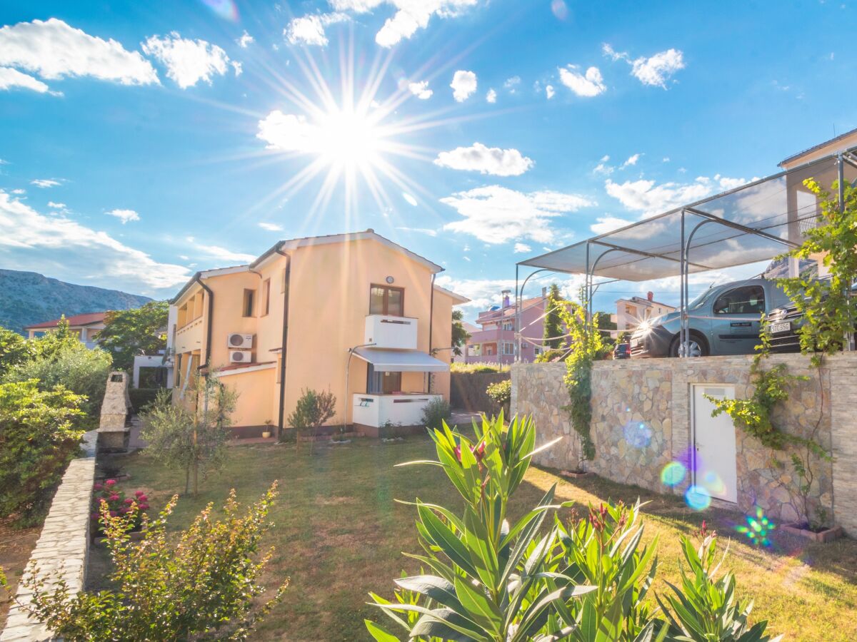 Holiday room with terrace Baška, Krk S-23309-a - Outdoor photo 2