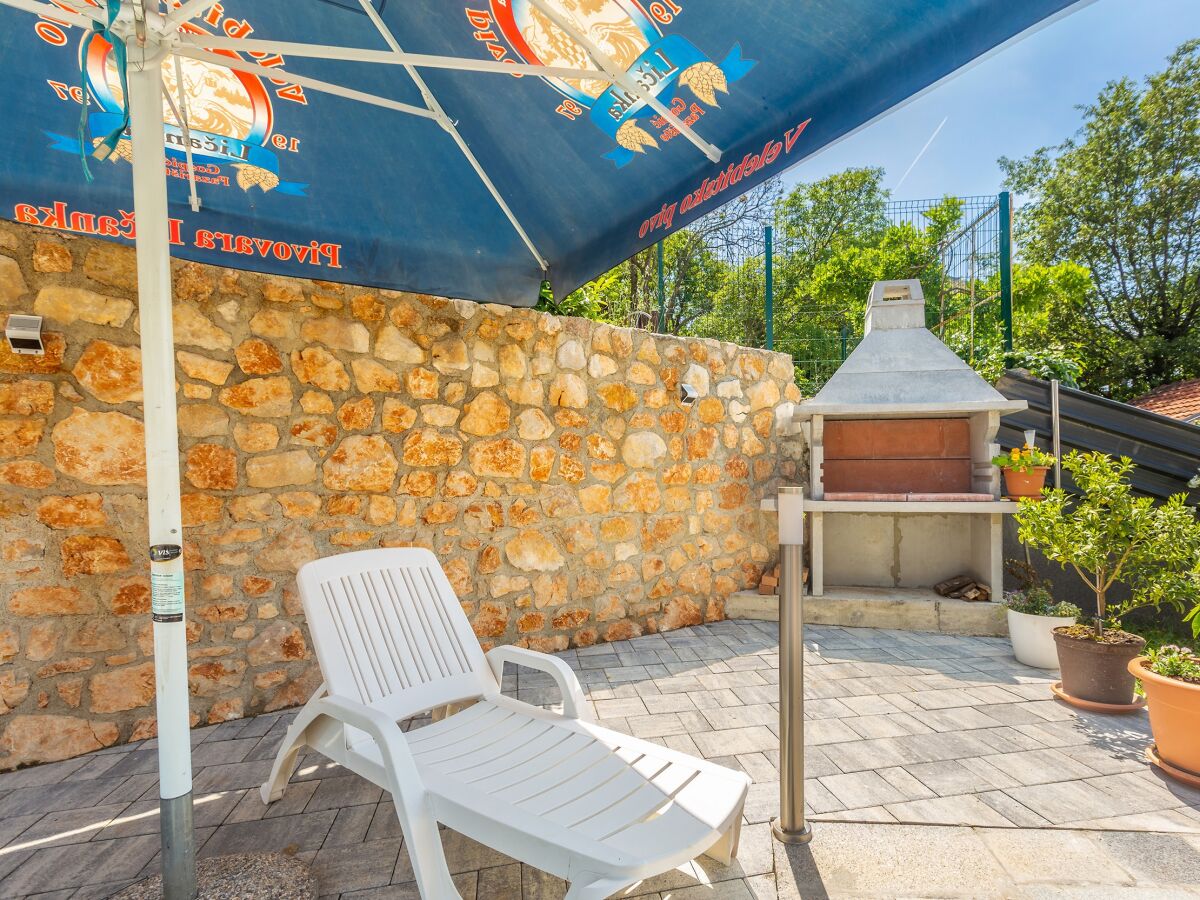 Apartment Two bedroom apartment with terrace and sea view Njivice, Krk A-23575-a - Outdoor photo 4