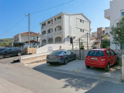 Apartment One bedroom apartment near beach Slatine, Čiovo A-23332-b - Outdoor photo 11