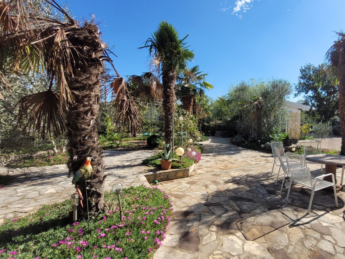 Apartment One bedroom apartment with air-conditioning Milovcici, Krk A-23577-b - Outdoor photo 5