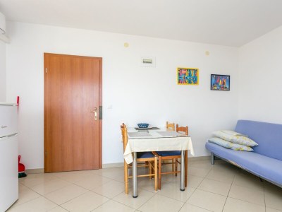 Apartment One bedroom apartment near beach Slatine, Čiovo A-23332-e - Outdoor photo 11
