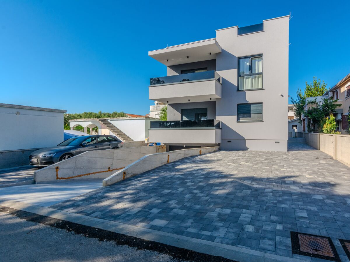 Apartment Two bedroom apartment with balcony and sea view Vir A-23385-a - Outdoor photo 4
