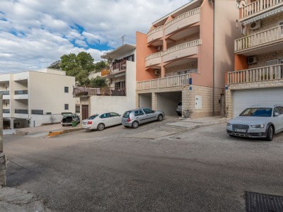 Apartment One bedroom apartment with balcony and sea view Baška Voda, Makarska A-23641-a in Baska Voda - Apartment