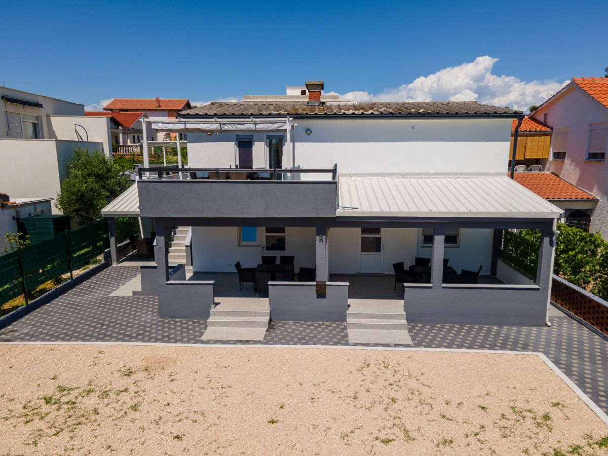 Apartment Apartments by the sea Vir - 23691 - Outdoor photo 4