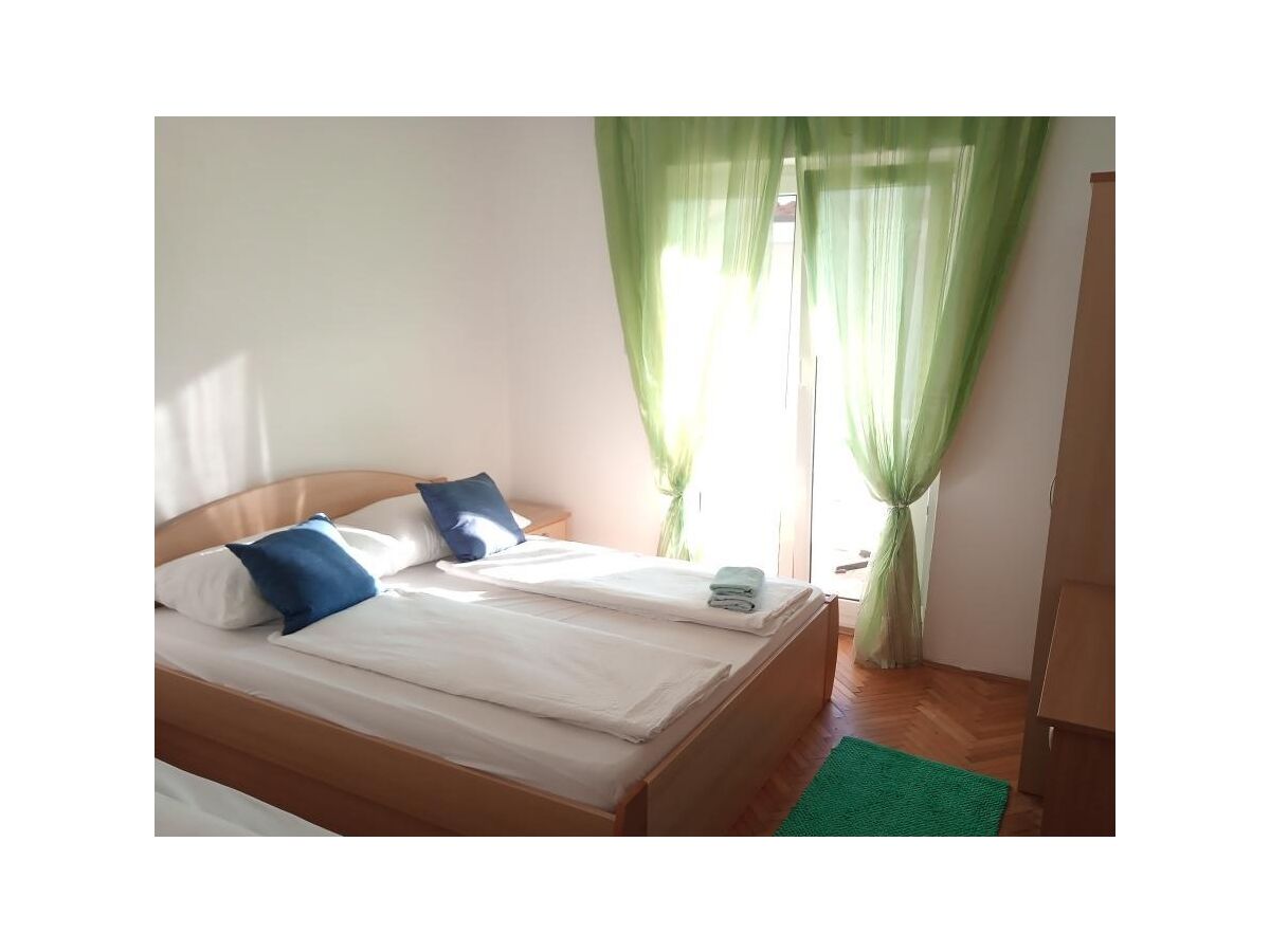 Holiday room with balcony Lopar, Rab S-23825-b