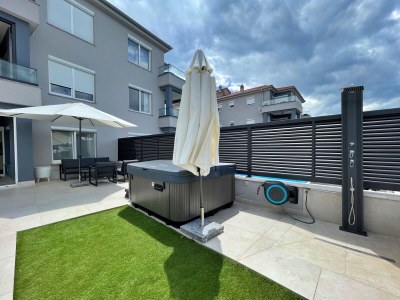 Apartment Two bedroom apartment with terrace and sea view Šilo, Krk A-21242-i - Outdoor photo 38