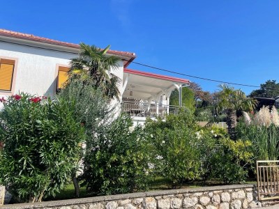 Apartment One bedroom apartment near beach Šilo, Krk A-18686-a - Outdoor photo 6