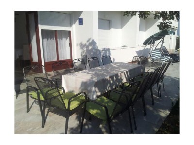 Apartment Four-bedroom apartment with terrace Banjol, Rab A-16645-a in Rab - Apartment