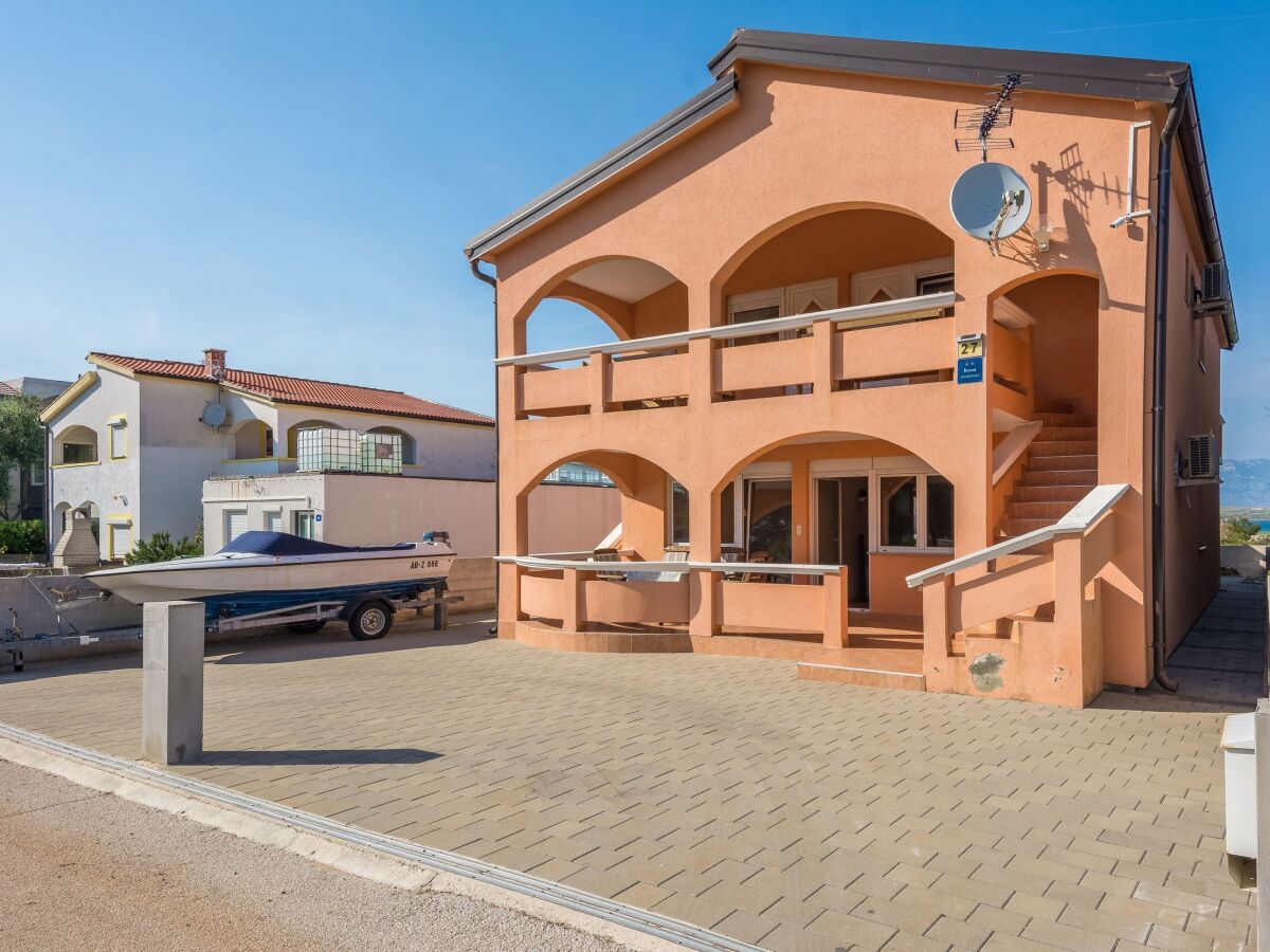 Apartment One bedroom apartment with air-conditioning Vir A-20201-b - Outdoor photo 2