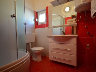 Apartment Two bedroom apartment with balcony Vir - Kozjak, Vir A-18556-c - Outdoor photo 16