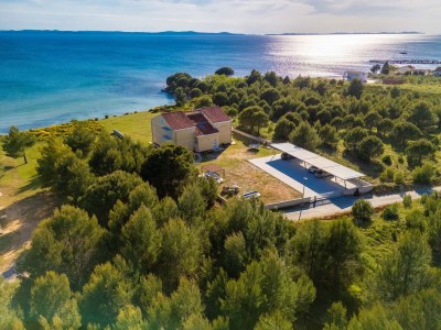 Apartment Two bedroom apartment near beach Privlaka, Zadar A-23531-a - Outdoor photo 12