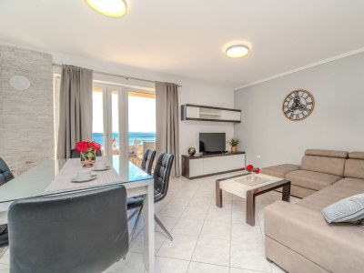Apartment Two bedroom apartment near beach Privlaka, Zadar A-23531-a - Outdoor photo 15