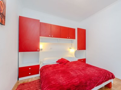 Apartment Two bedroom apartment near beach Privlaka, Zadar A-23531-d in Nin - Apartment