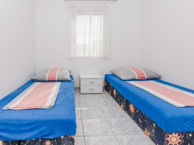 Apartment Two bedroom apartment near beach Vir A-21812-b - Outdoor photo 13