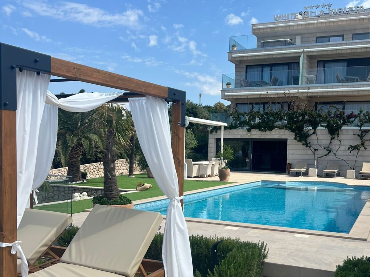 Apartment One bedroom apartment with balcony and sea view Mandre, Pag A-24196-b - Outdoor photo 2