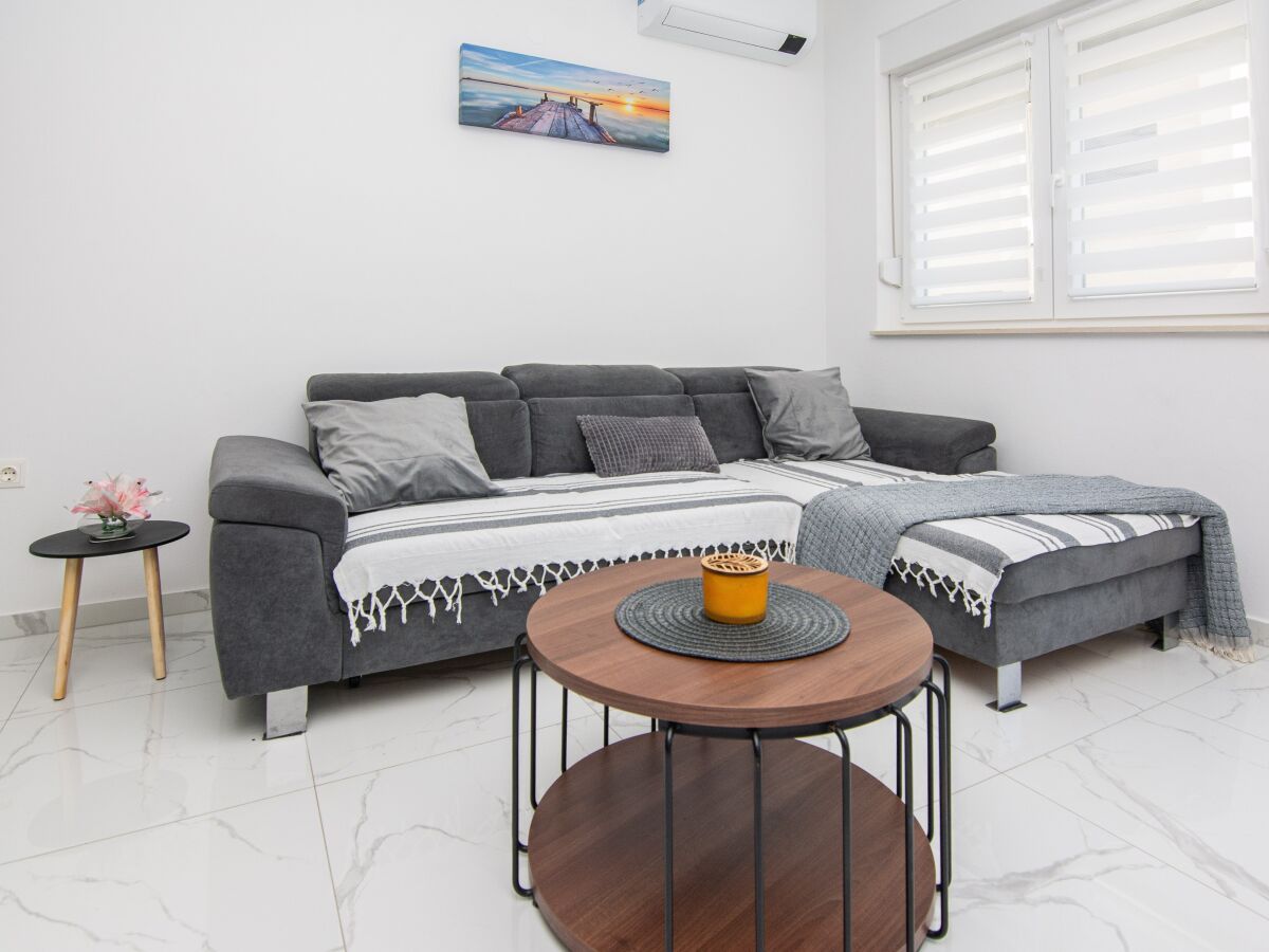 Apartment Two bedroom apartment with terrace Vir A-24331-a