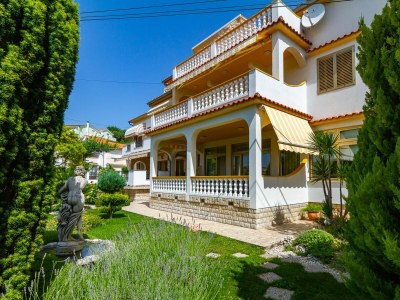 Apartment Two bedroom apartment with terrace Palit, Rab A-24376-b - Outdoor photo 3