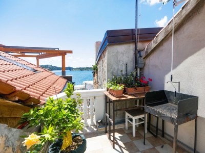 Apartment One bedroom apartment with terrace and sea view Šibenik A-24358-a - Outdoor photo 19