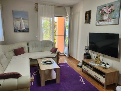 Apartment Two bedroom apartment with terrace and sea view Kaštel Stari, Kaštela A-24406-a - Outdoor photo 9