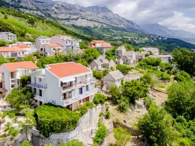 Apartment Studio flat with balcony and sea view Brela, Makarska AS-24416-a - Outdoor photo 5