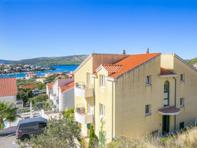 Apartment Two bedroom apartment with terrace and sea view Seget Vranjica, Trogir A-24447-b - Outdoor photo 7