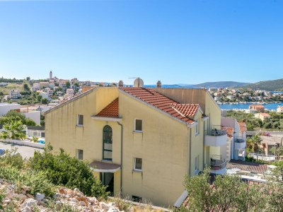 Apartment Two bedroom apartment with terrace and sea view Seget Vranjica, Trogir A-24447-b - Outdoor photo 8