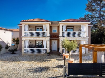 Apartment Two bedroom apartment with terrace Vir A-24513-c - Outdoor photo 4