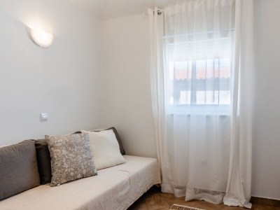 Apartment Two bedroom apartment with terrace Vir A-24513-c - Outdoor photo 16