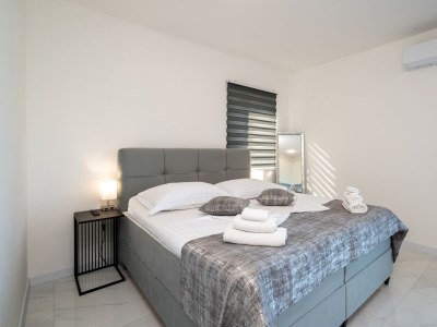 Apartment One bedroom apartment with balcony and sea view Mastrinka, Čiovo A-24727-b - Outdoor photo 6