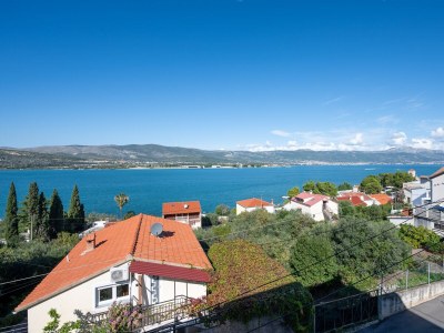 Apartment One bedroom apartment with balcony and sea view Mastrinka, Čiovo A-24727-c - Outdoor photo 27