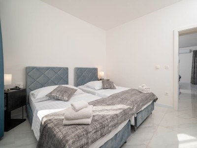 Apartment One bedroom apartment with balcony and sea view Mastrinka, Čiovo A-24727-d - Outdoor photo 15