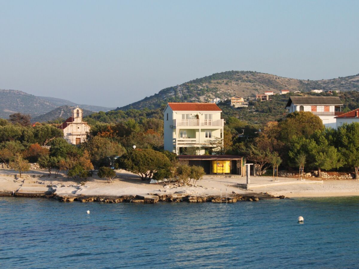 Apartment One bedroom apartment near beach Rogoznica A-4805-b - Outdoor photo 3