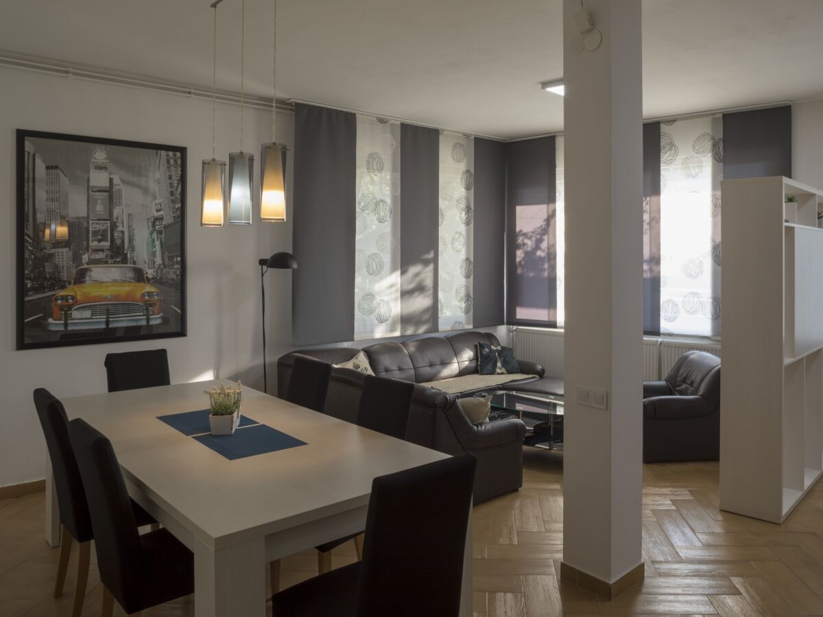 Apartment Two bedroom apartment with terrace Žuljana, Pelješac A-4573-a