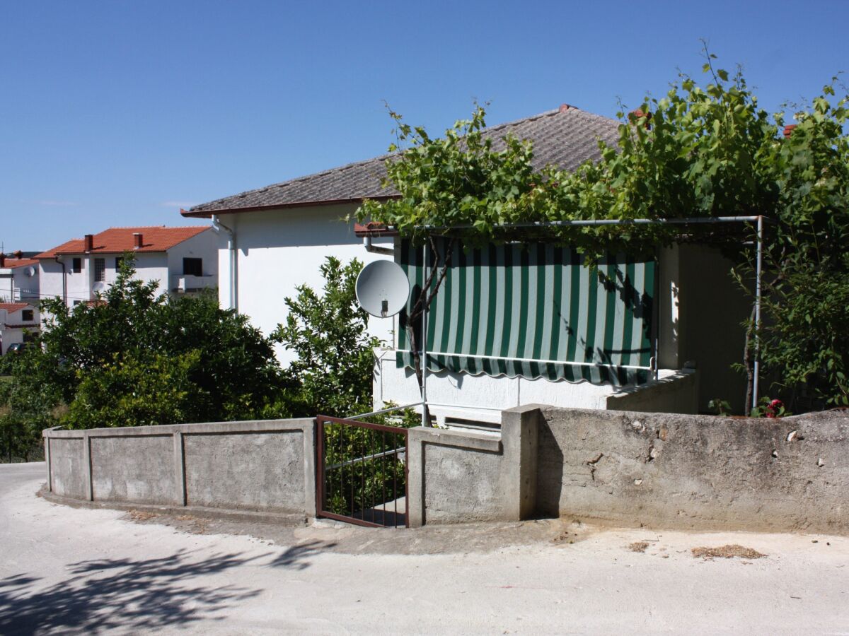 Apartment Two bedroom apartment with terrace and sea view Supetarska Draga - Donja, Rab A-4981-a - Outdoor photo 4