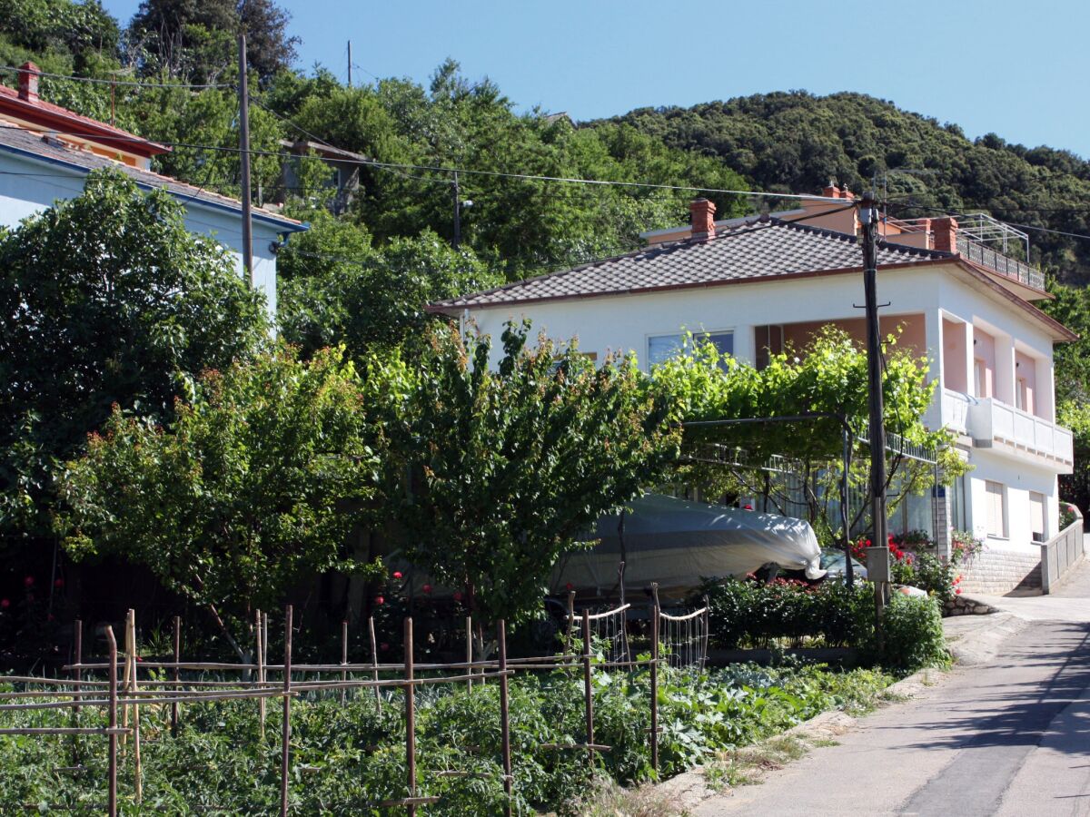 Apartment One bedroom apartment with terrace and sea view Supetarska Draga - Donja, Rab A-4981-b - Outdoor photo 2