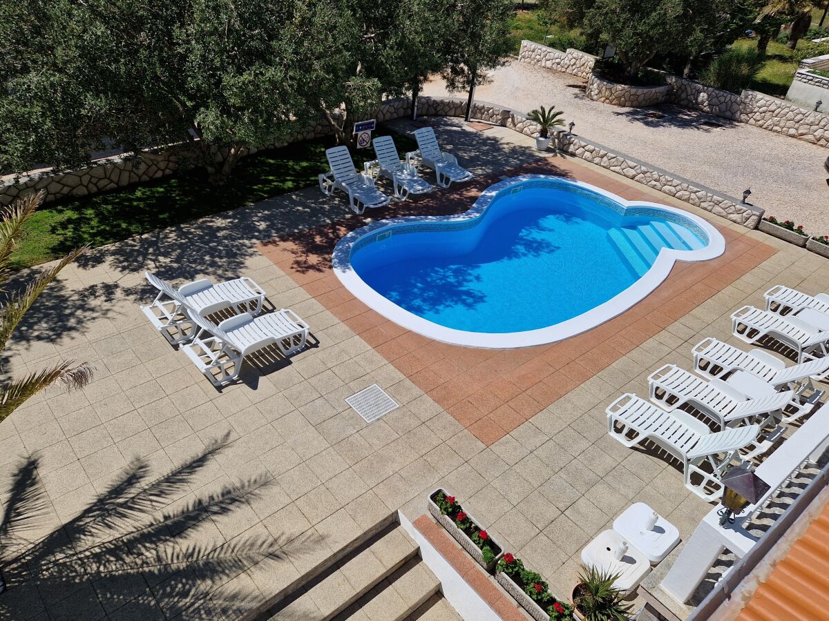 Apartment Two bedroom apartment with balcony and sea view Barbat, Rab A-4951-b - Outdoor photo 5
