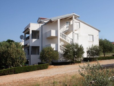 Apartment Two bedroom apartment with balcony and sea view Barbat, Rab A-4951-c - Outdoor photo 4