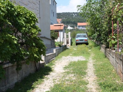 Apartment Three bedroom apartment near beach Vinišće, Trogir A-4892-b - Outdoor photo 11