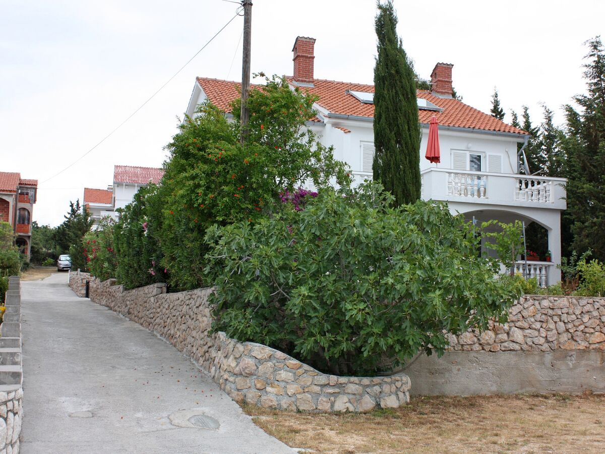 Apartment Two bedroom apartment with terrace and sea view Barbat, Rab A-4962-a - Outdoor photo 2